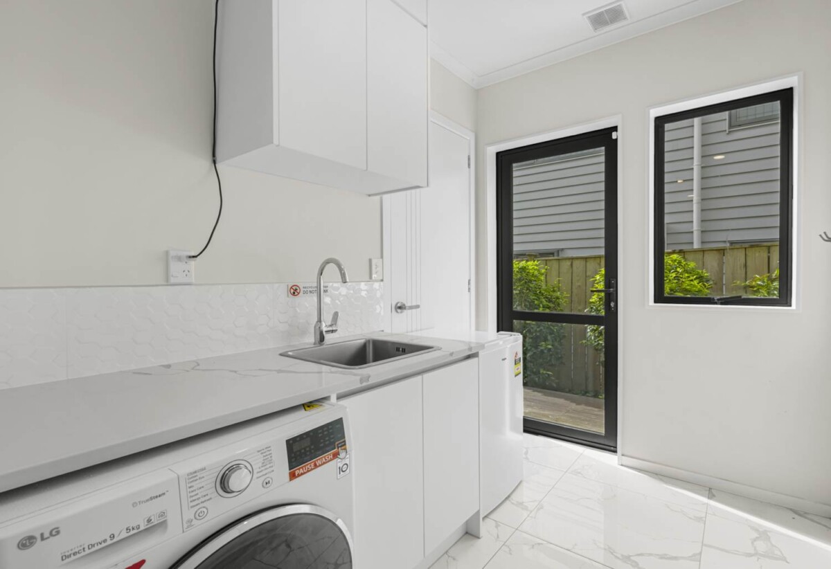35 Mcquoids Road, Flat Bush, Auckland