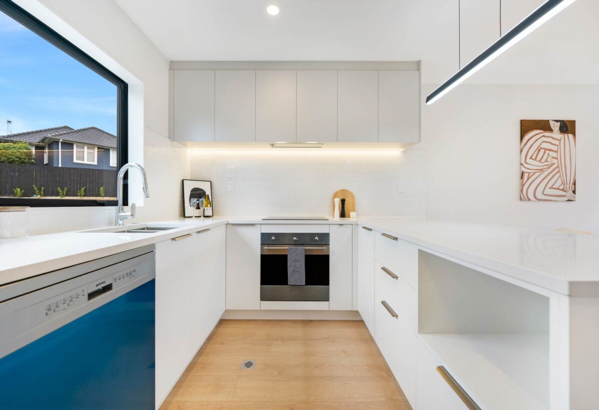 2/7 Cintra Place, Glen Innes, Auckland