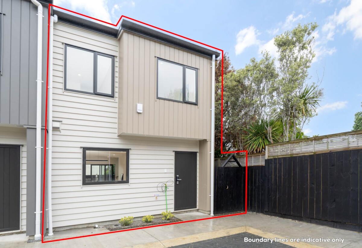 3/7 Cintra Place, Glen Innes, Auckland