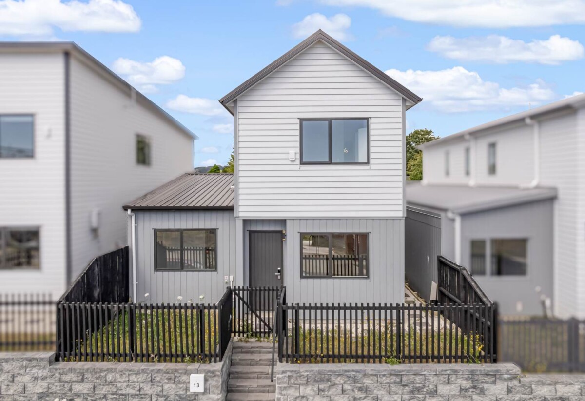 13 Farranfore Road, Opaheke, Auckland