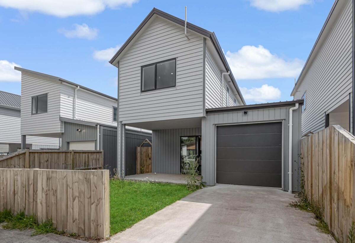 13 Farranfore Road, Opaheke, Auckland