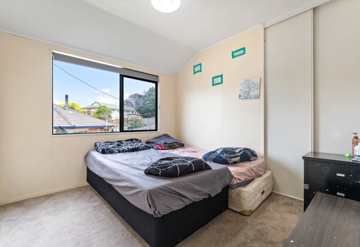 3 HOUSES, 7 Clarion Place, Glendene, Auckland