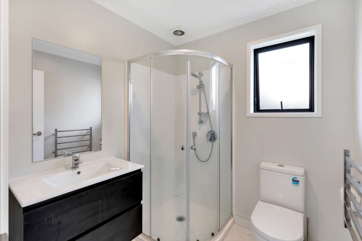 12 Farmland Road, Papakura, Auckland