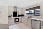 12 Farmland Road, Papakura, Auckland