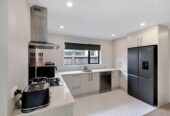 12 Farmland Road, Papakura, Auckland