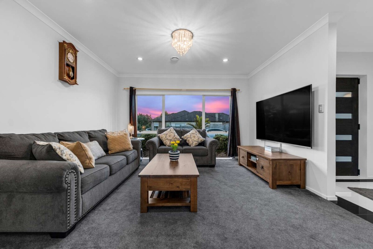 1 Stamford Crescent Flat Bush, Auckland