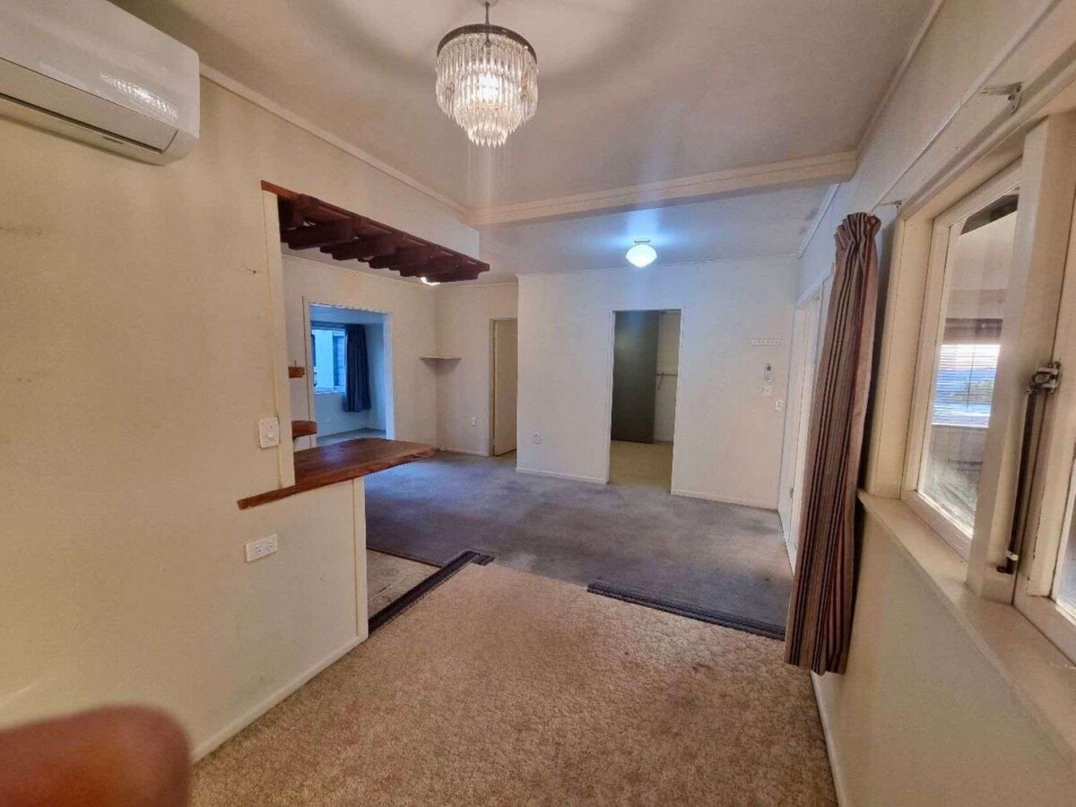 2 x two bedroom homes, both on a large elevated 837 sqm (more or less) site with views, Located in a family friendly neighbourhood with nearby Stanmore Bay Beach, shops and restaurants, 4 Brian Crescent Stanmore Bay, Auckland