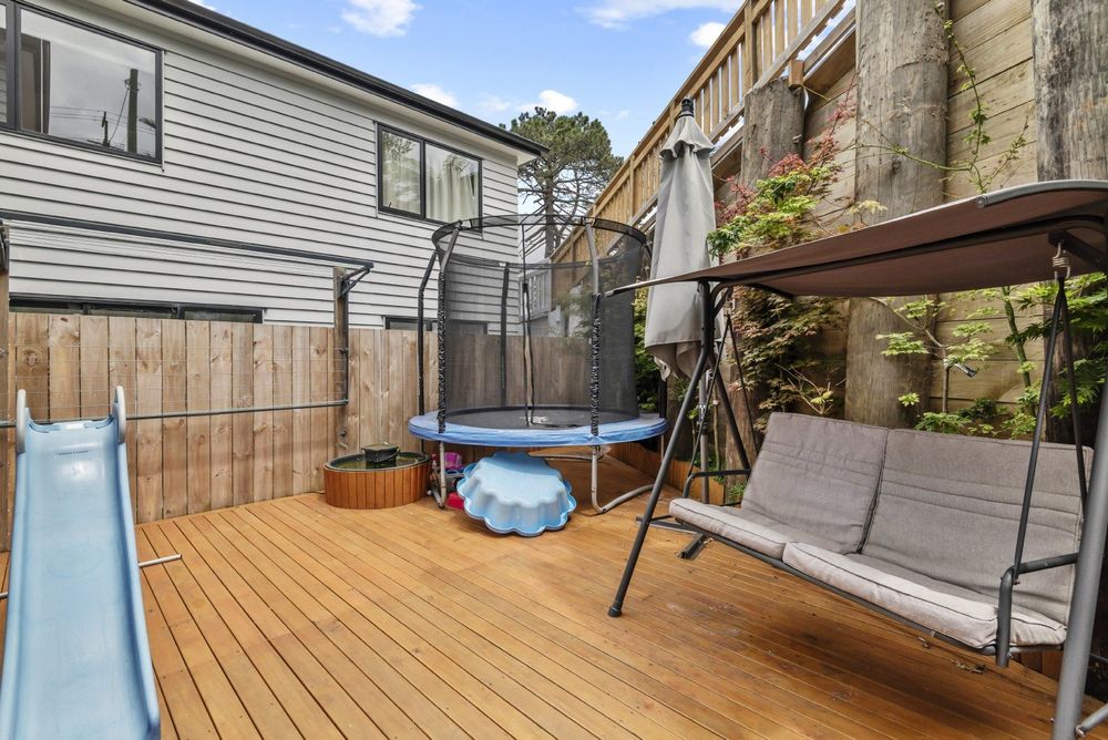 13A Morton Avenue, Forrest Hill, Auckland