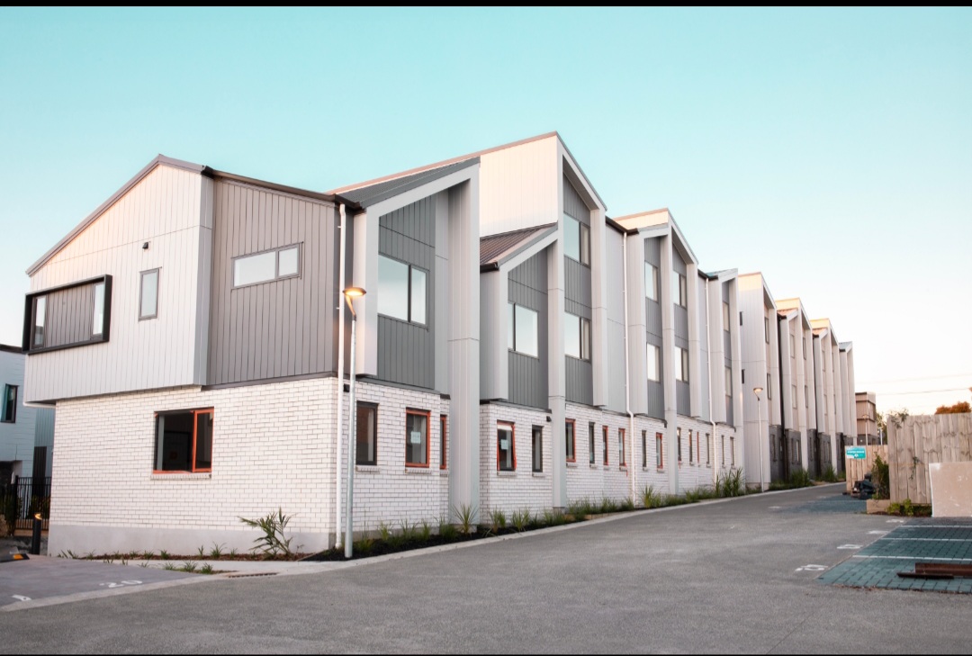Te Atatu Peninsula Brand-New 4-Bedroom Home with Just a 10% Deposit*