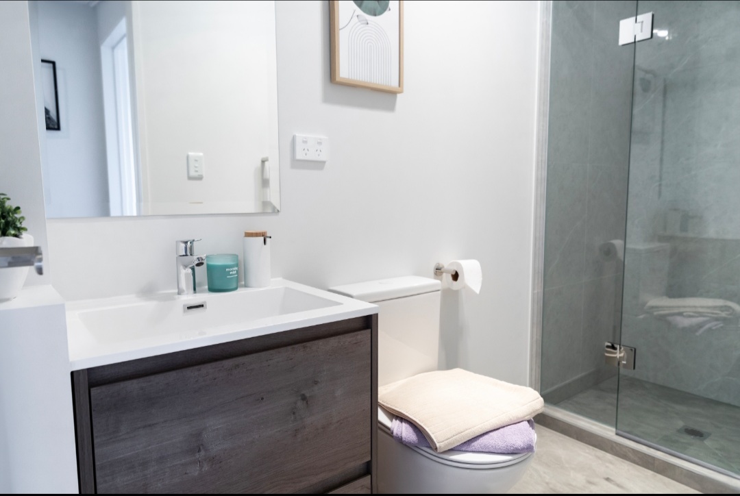 Te Atatu Peninsula Brand-New 4-Bedroom Home with Just a 10% Deposit*