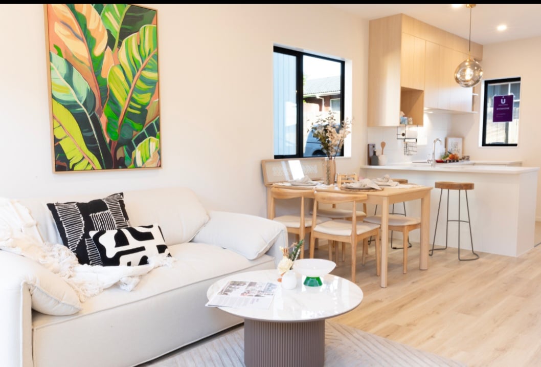 Te Atatu Peninsula Brand-New 4-Bedroom Home with Just a 10% Deposit*