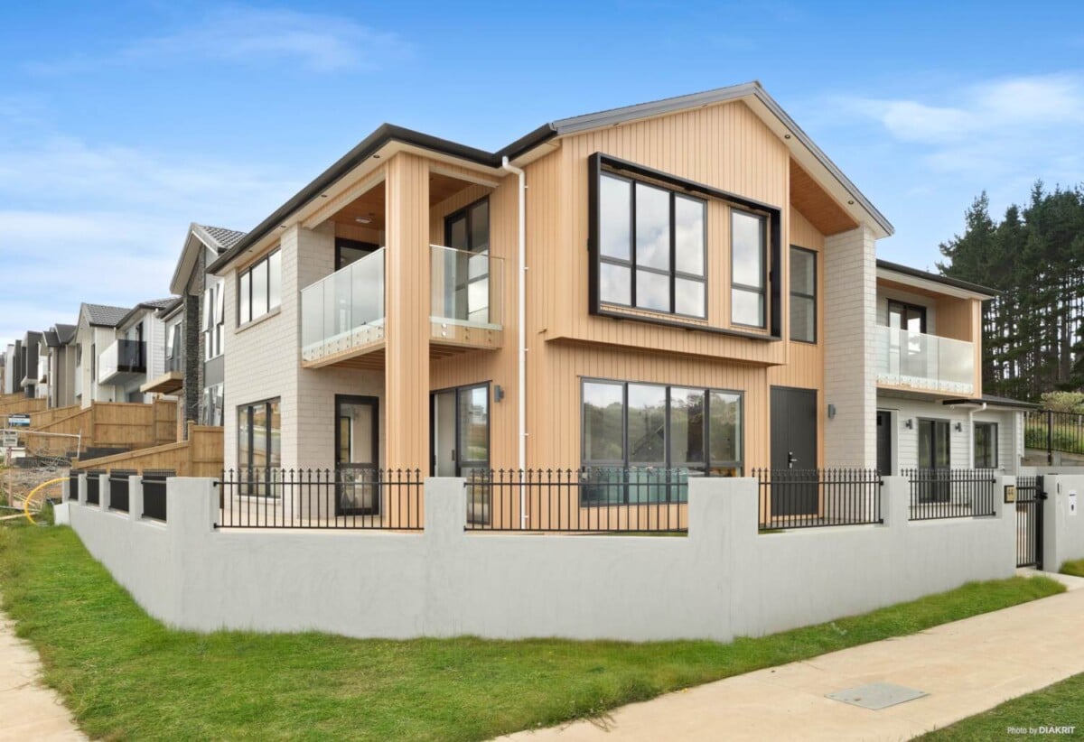 44 Barley Rd, Flat Bush