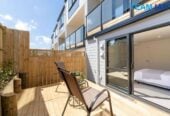 4/11 Kayle Glen West Harbour, Auckland