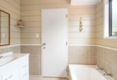 2/106 Bradbury Road, Botany Downs, Auckland