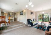2/106 Bradbury Road, Botany Downs, Auckland