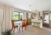 2/106 Bradbury Road, Botany Downs, Auckland