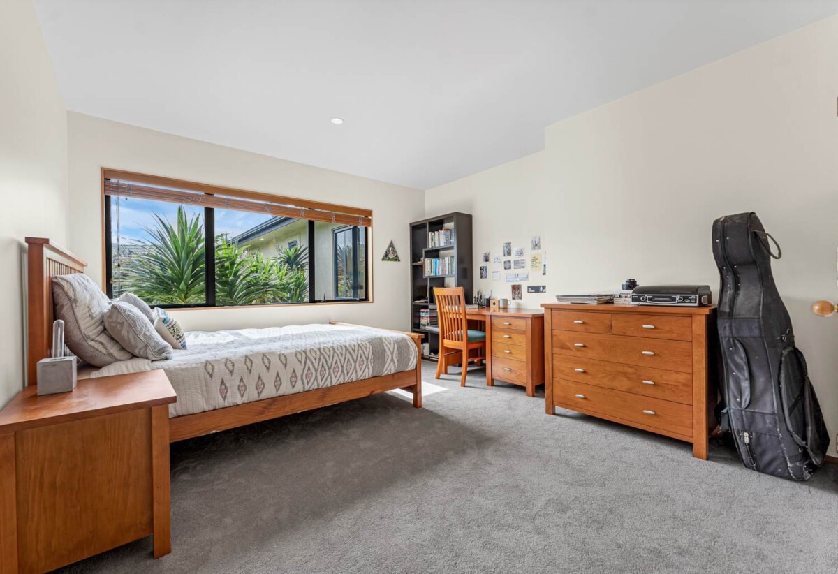 66 Manor Park, Sunnyhills, Auckland