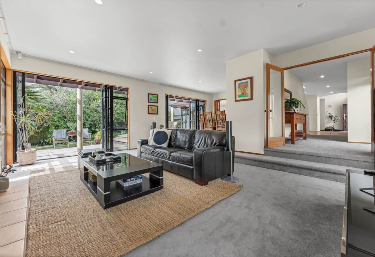 66 Manor Park, Sunnyhills, Auckland