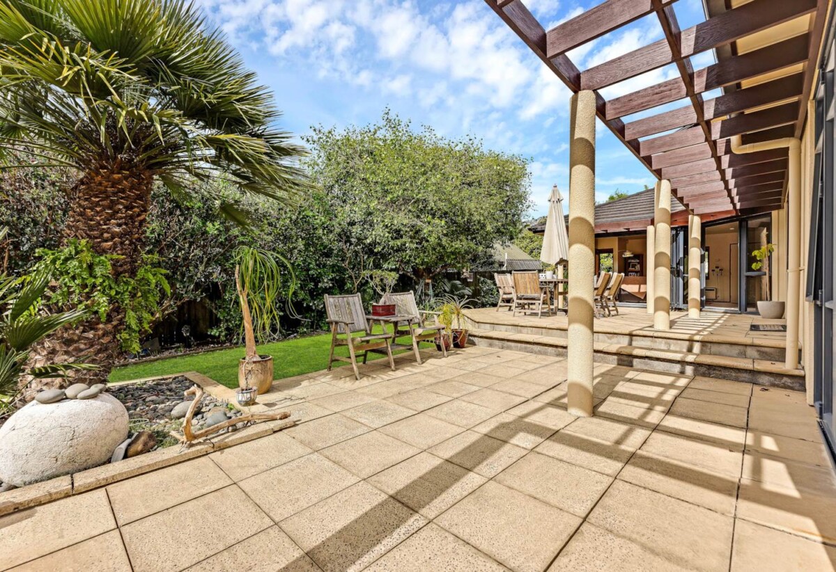 66 Manor Park, Sunnyhills, Auckland