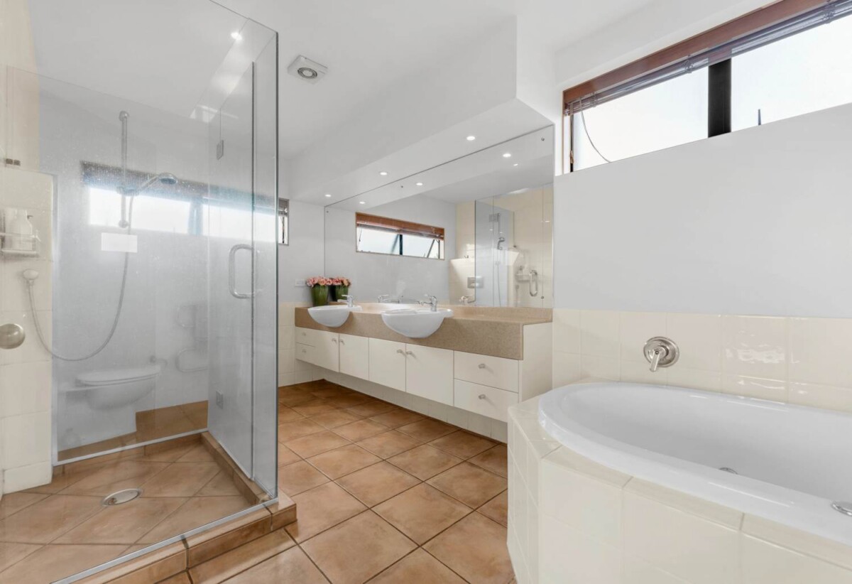 66 Manor Park, Sunnyhills, Auckland