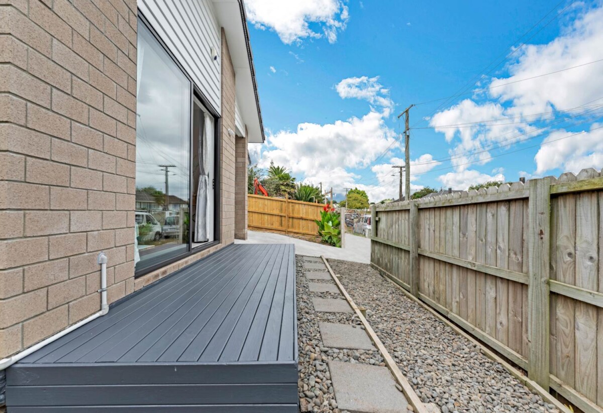 6A Clutha Crescent, Clover Park, Auckland