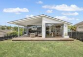 61 Churchill Road, Cockle Bay, Auckland