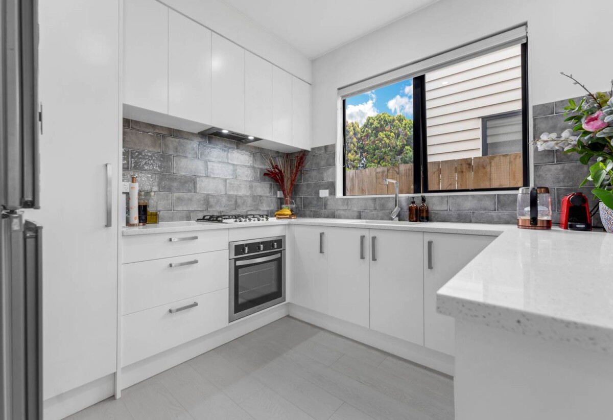 Urgent sale, 4C Carolyn Street, Manukau, Auckland