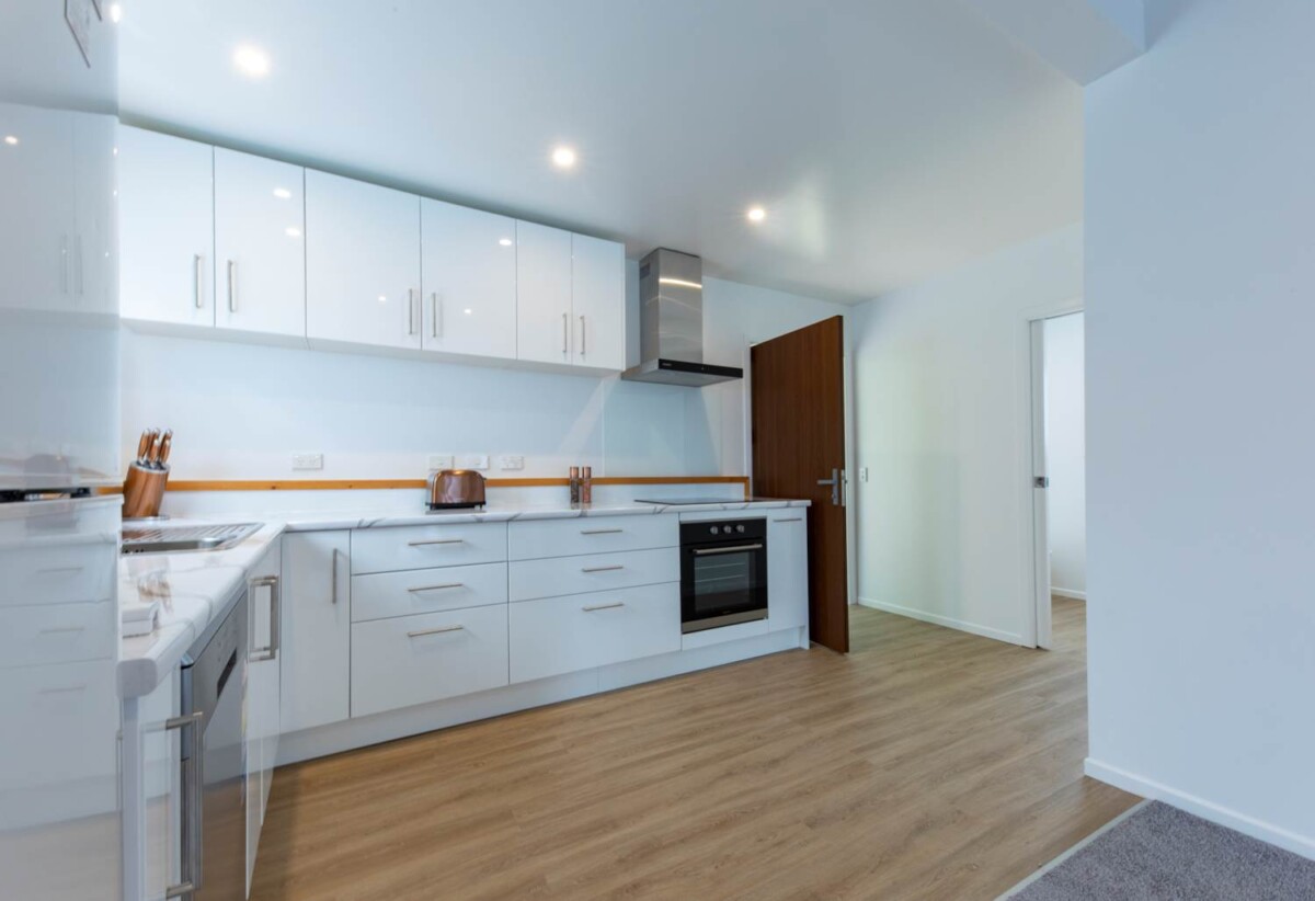 Fully Refurbished, 6-8 Sylvan Glade, Piha, Auckland