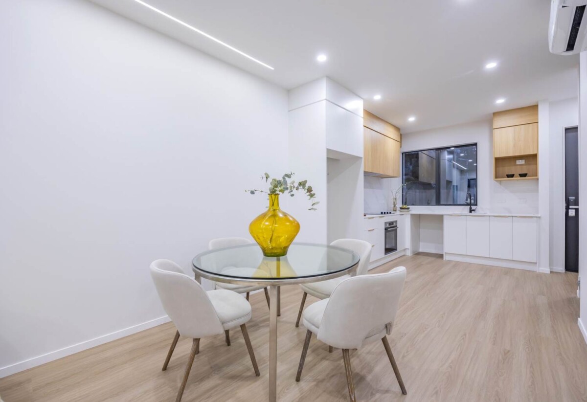 16/7 Broadview Place, Howick, Auckland