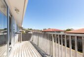 2/6 Benygloe Place, Highland Park, Auckland