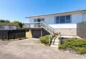 2/6 Benygloe Place, Highland Park, Auckland