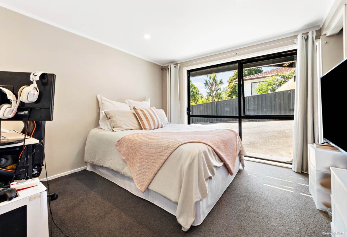 41 De Quincey Terrace, Highland Park, Auckland