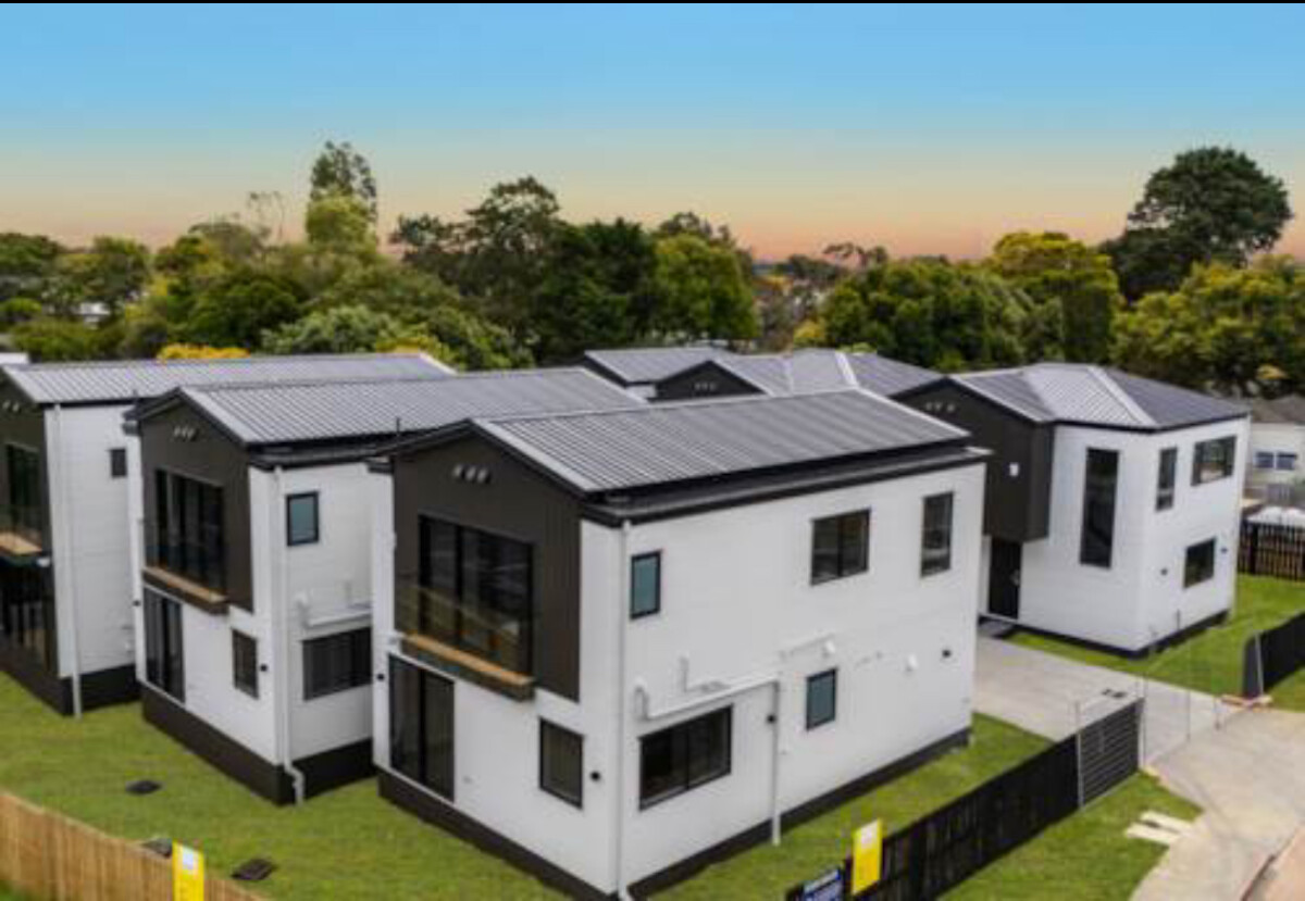 2/186 Penrose road Mt Wellington auckland