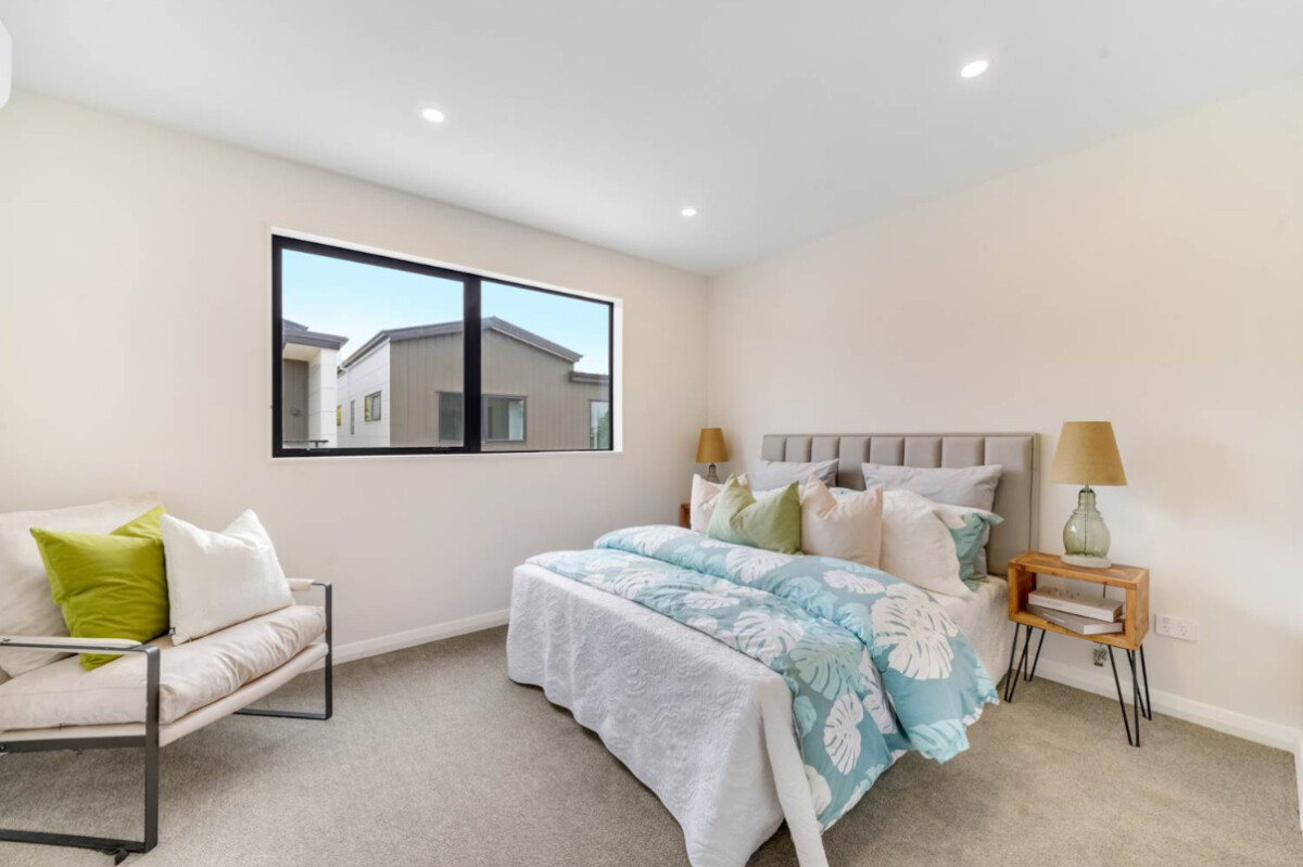 2/186 Penrose road Mt Wellington auckland