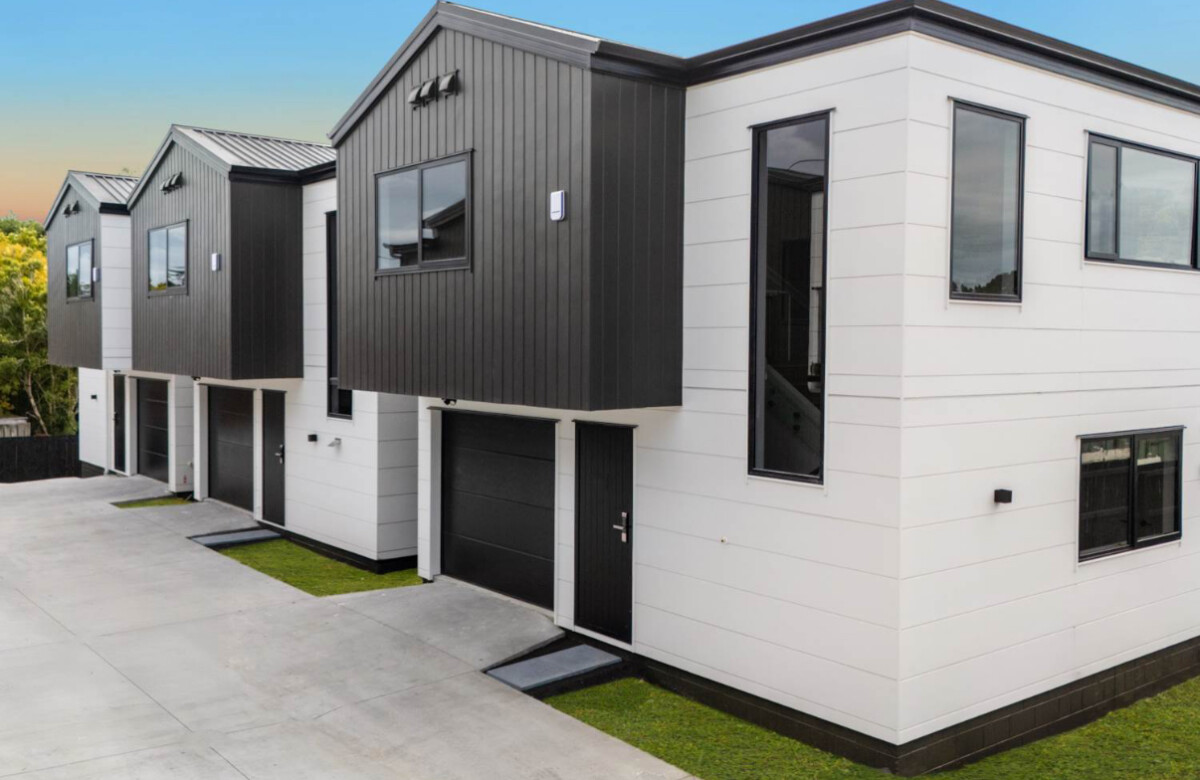 2/186 Penrose road Mt Wellington auckland