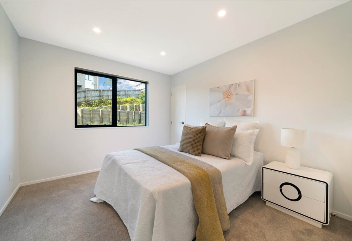 16 Mara Way Sunnyvale Auckland