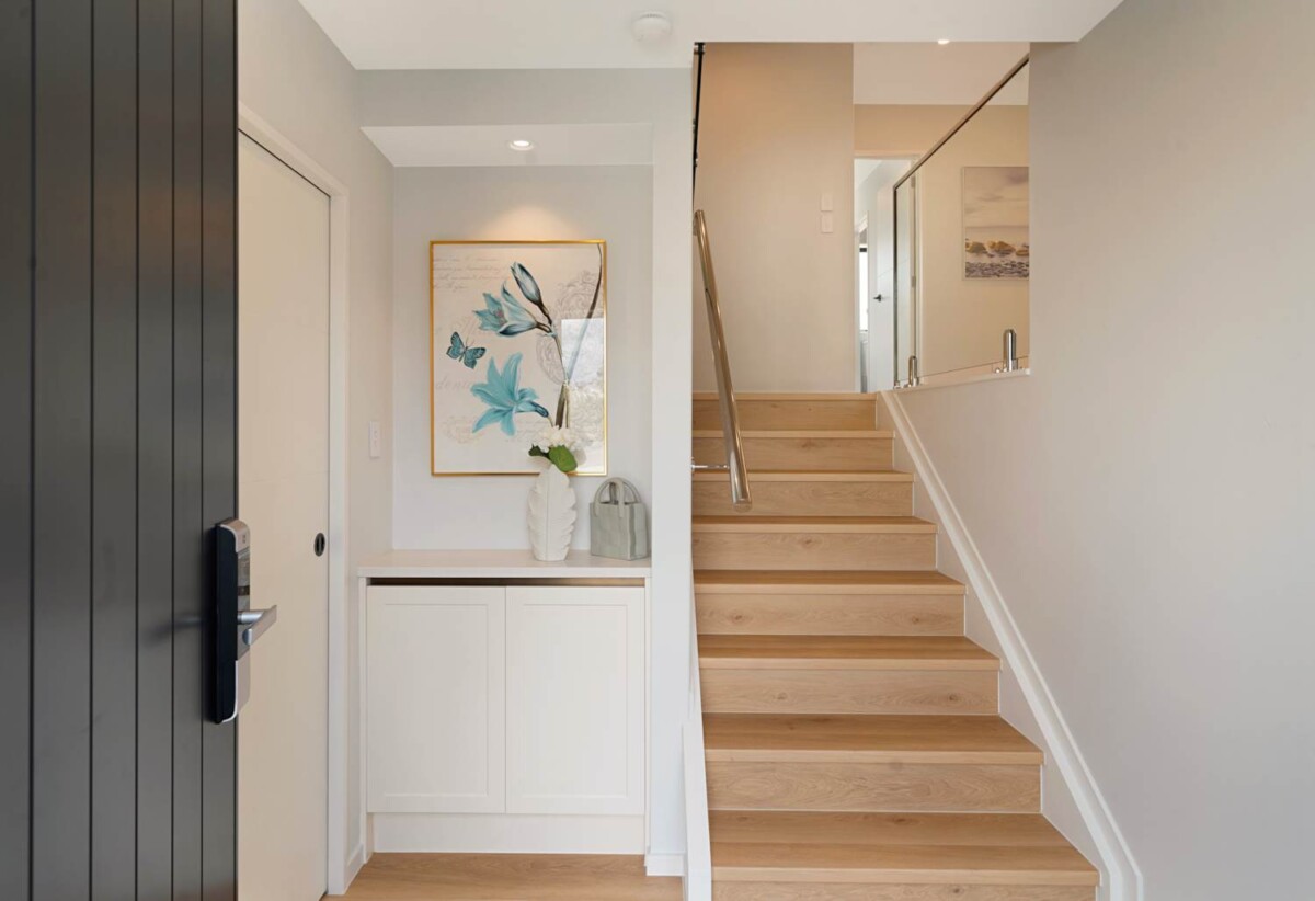 16 Mara Way Sunnyvale Auckland