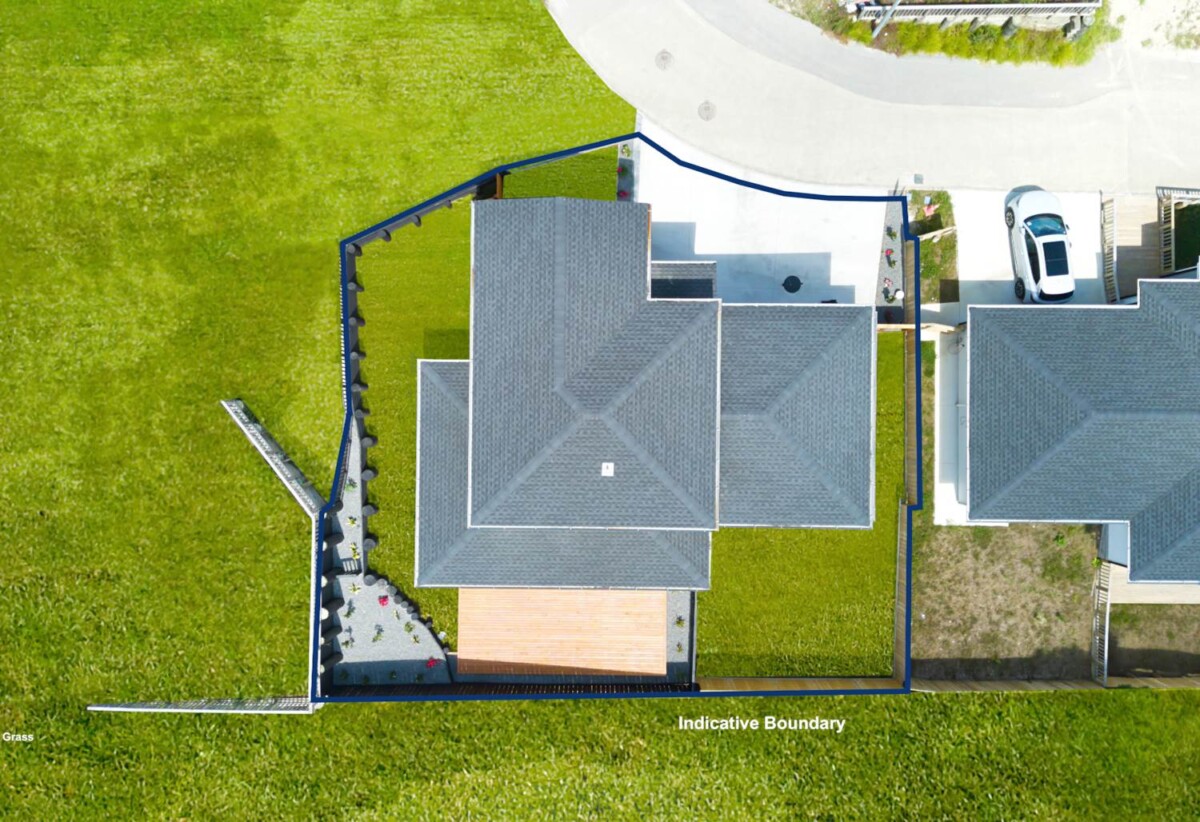16 Mara Way Sunnyvale Auckland