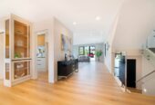 16 Mara Way Sunnyvale Auckland
