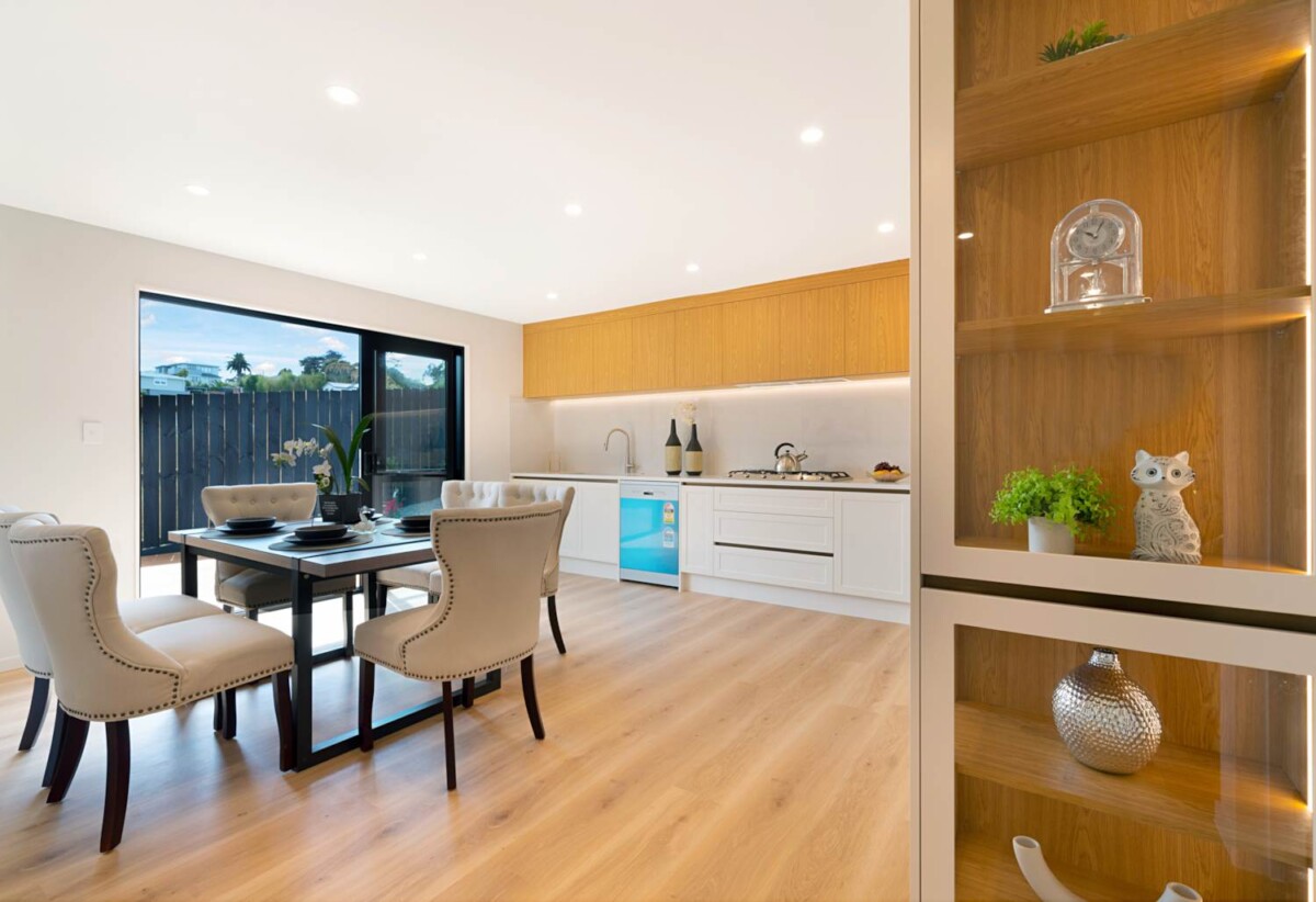 16 Mara Way Sunnyvale Auckland