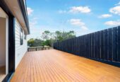 16 Mara Way Sunnyvale Auckland