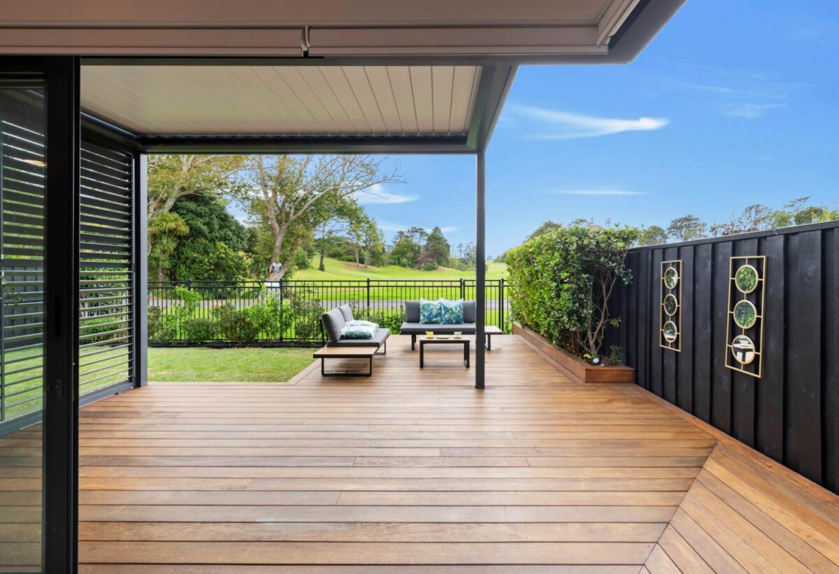 7 Tomonga Way, Bucklands Beach, Auckland