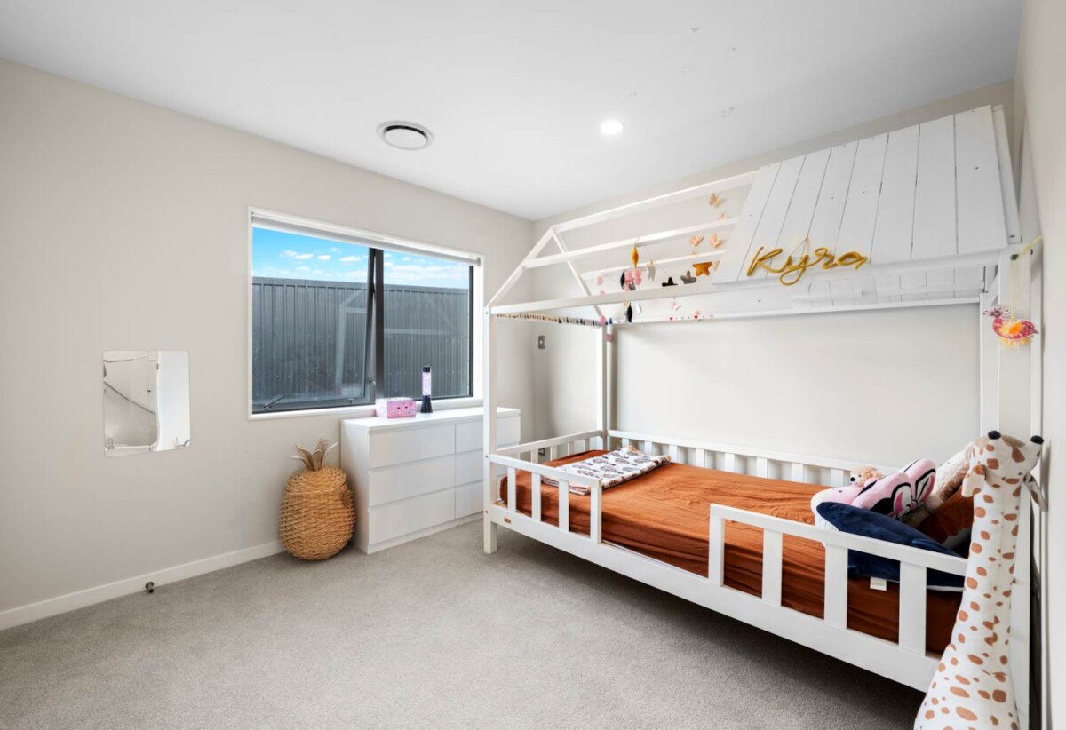 9 Tihema Lane, Westgate, Auckland