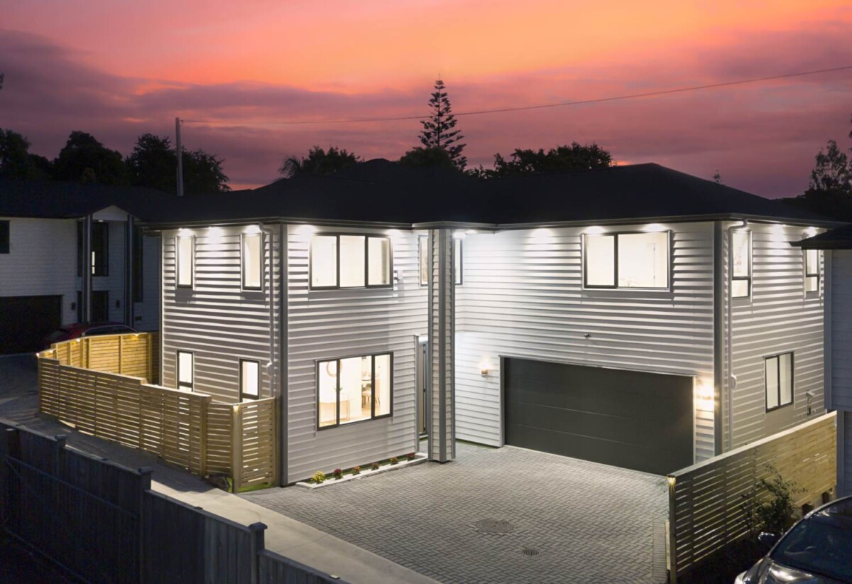 92C Godley Road, Green Bay, Auckland
