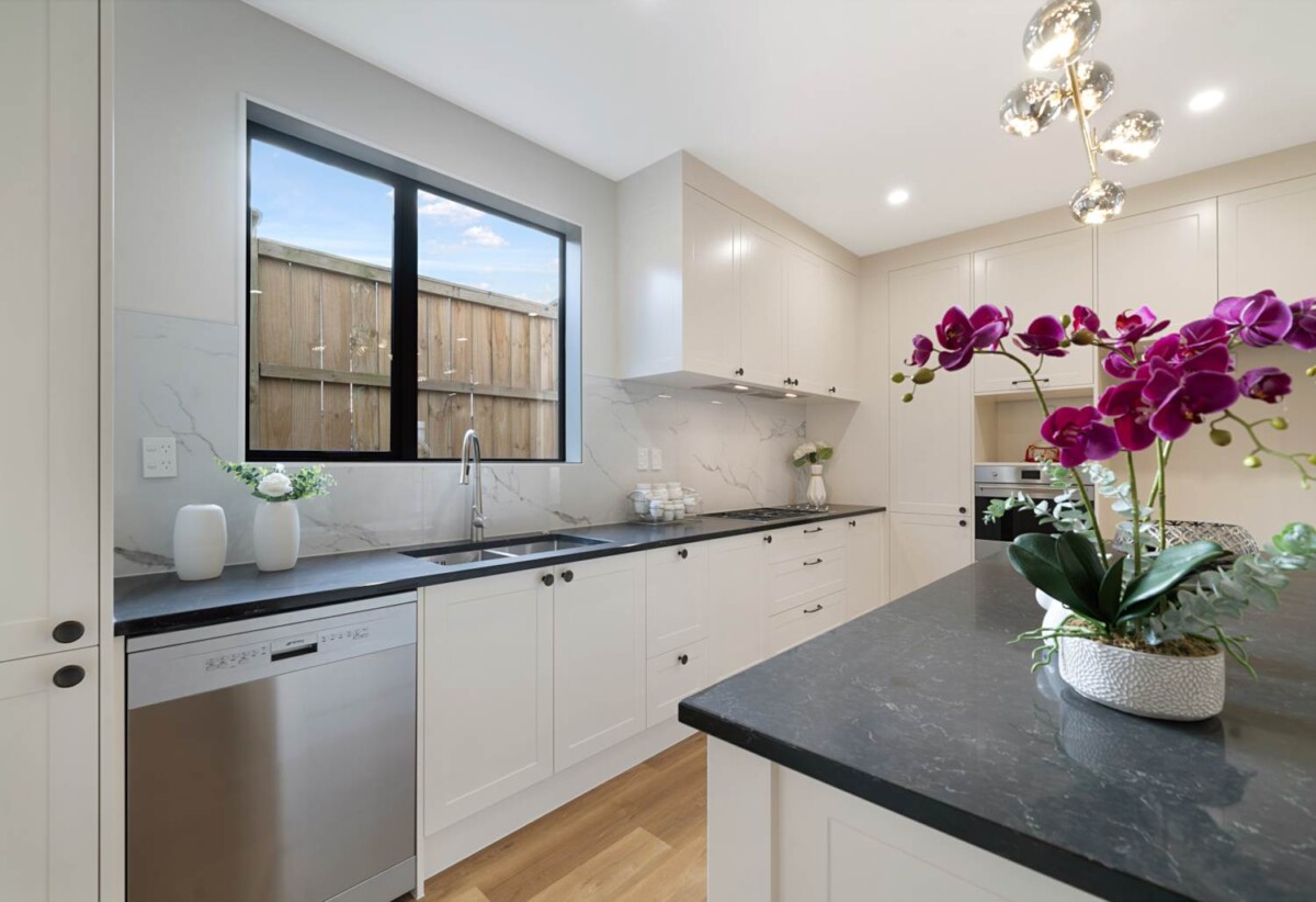 92C Godley Road, Green Bay, Auckland