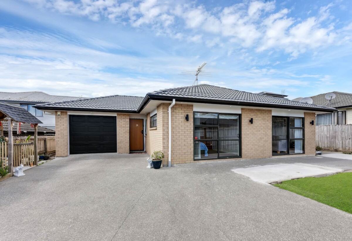 6 Genesis Place, Flat Bush, Auckland