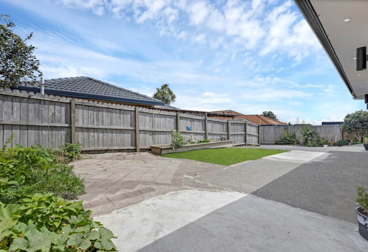 6 Genesis Place, Flat Bush, Auckland