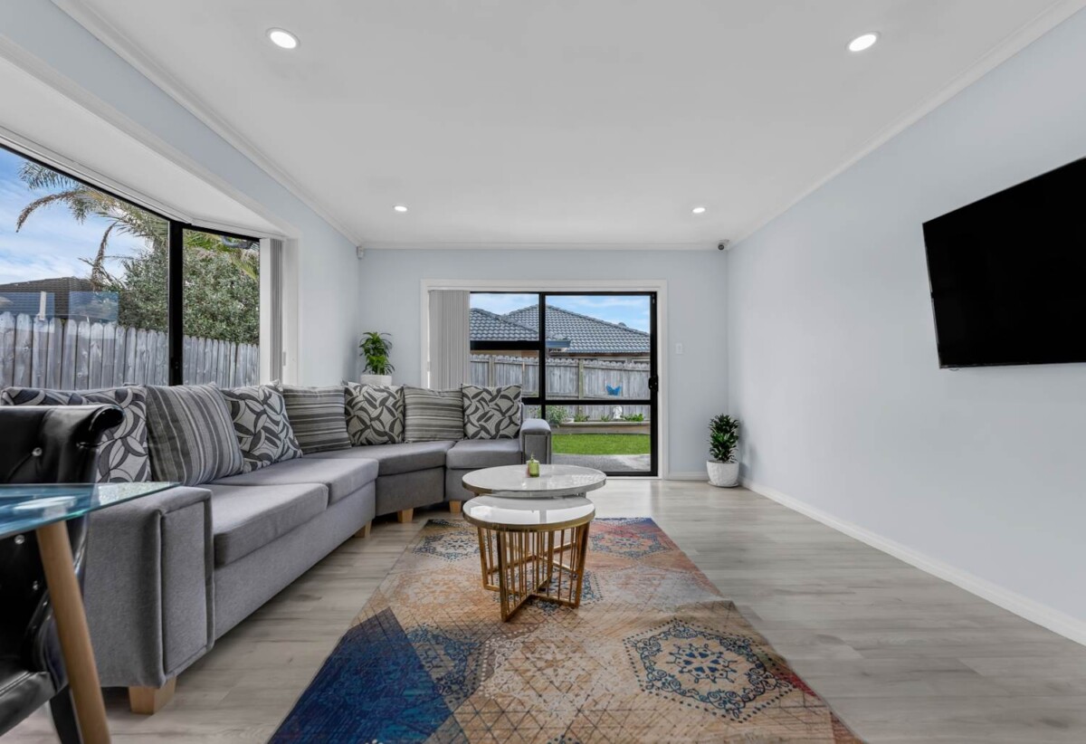 6 Genesis Place, Flat Bush, Auckland