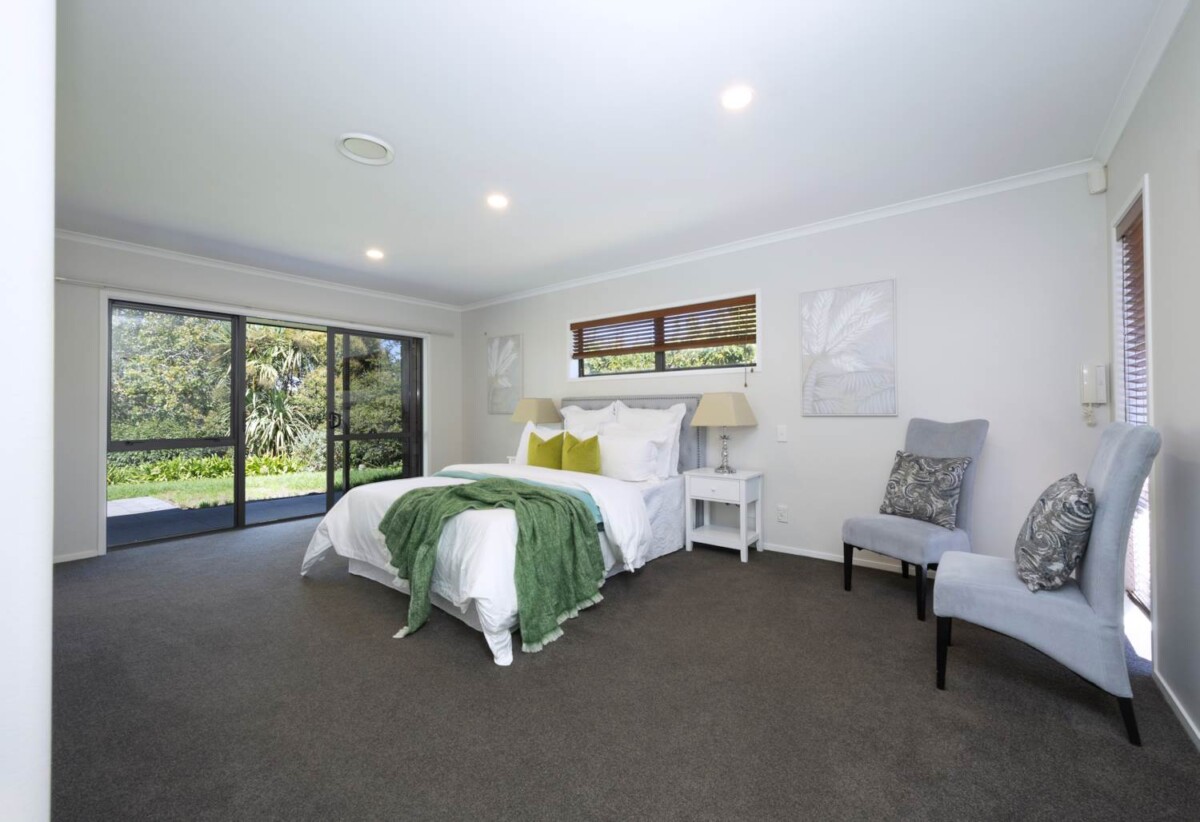 8 Regis Lane, Flat Bush, Auckland