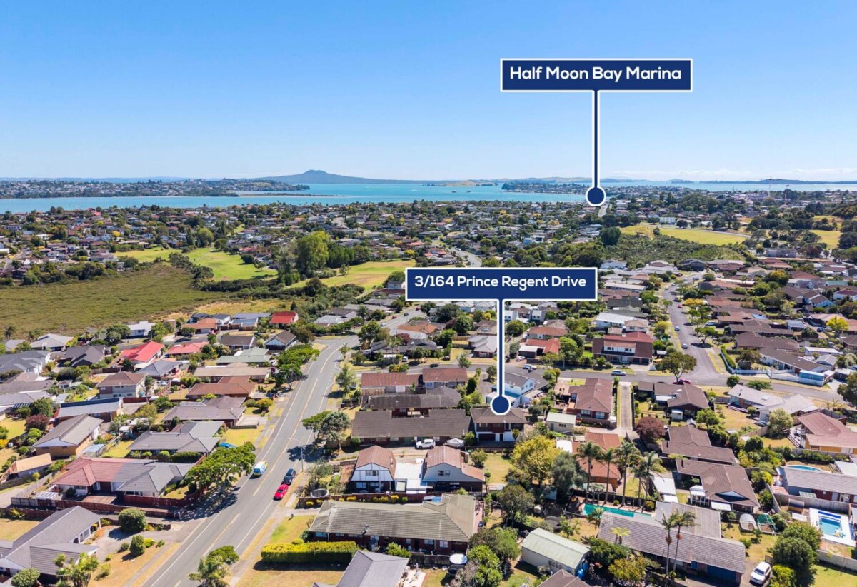 3/164 Prince Regent Drive, Half Moon Bay, Auckland